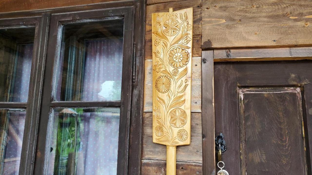 Casa Rustic Feher & Fekete Vendeghazak ソバタ エクステリア 写真
