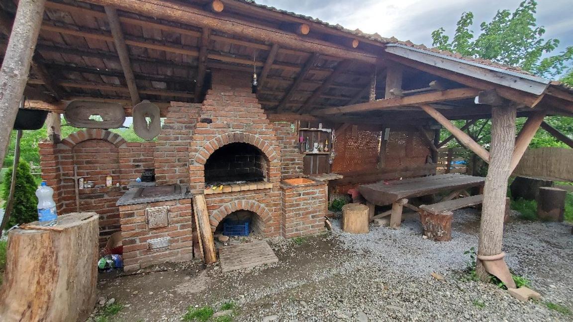 Casa Rustic Feher & Fekete Vendeghazak ソバタ エクステリア 写真